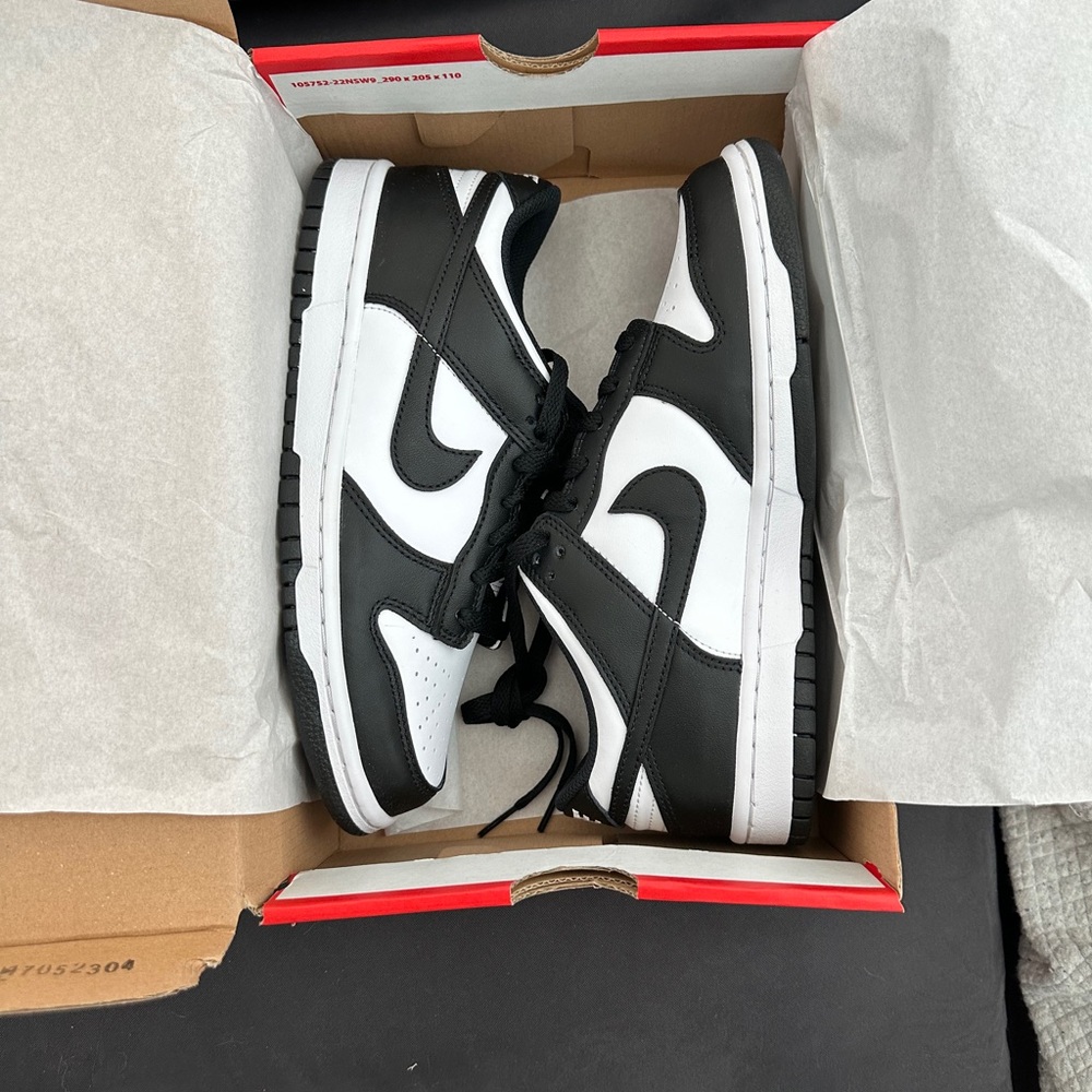 SOLD - NEW Nike Dunk Low Panda size 6.5 Boys
